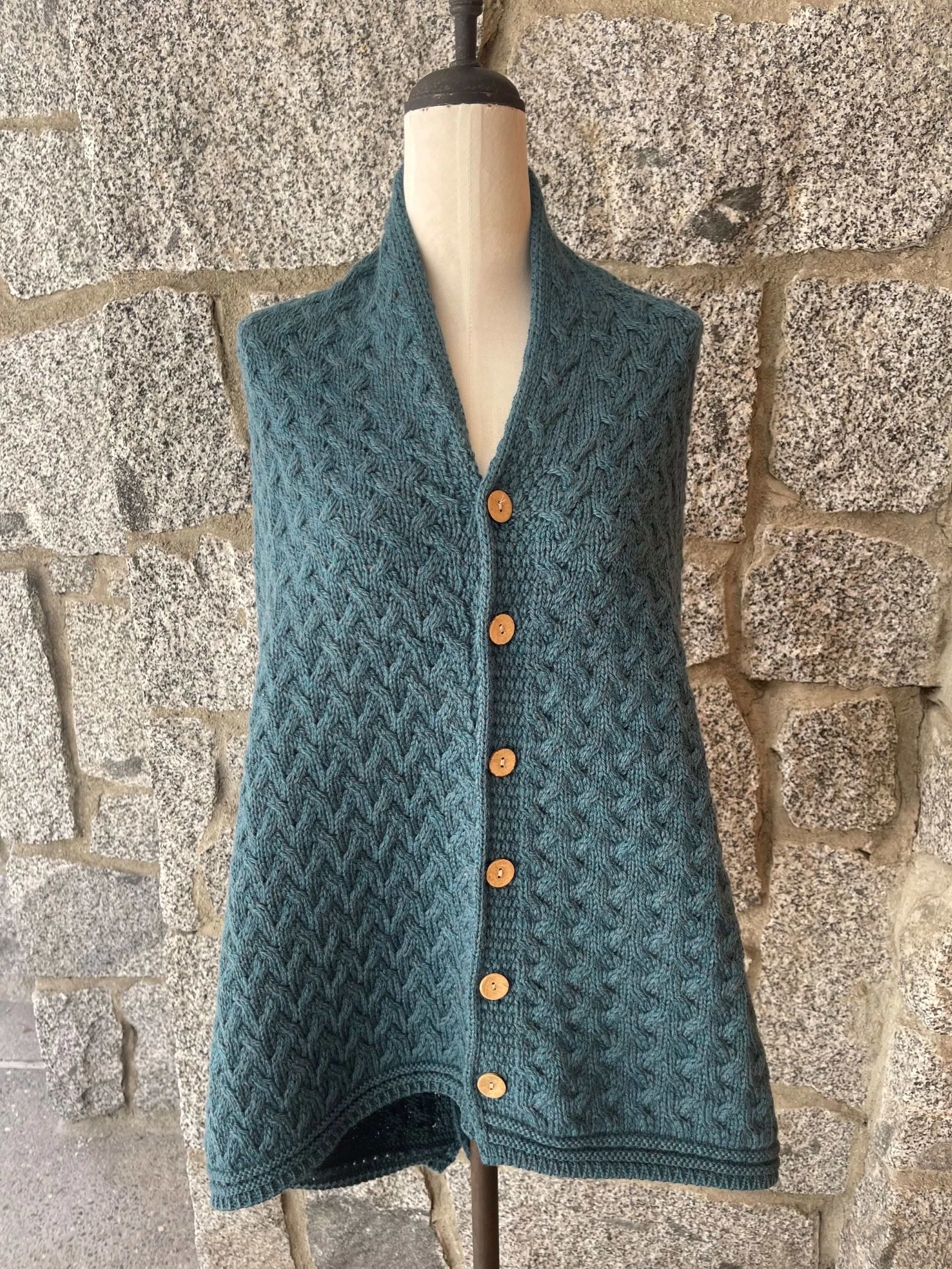 Aran - Buttoned Cape / Shrug / Poncho - Irish sea