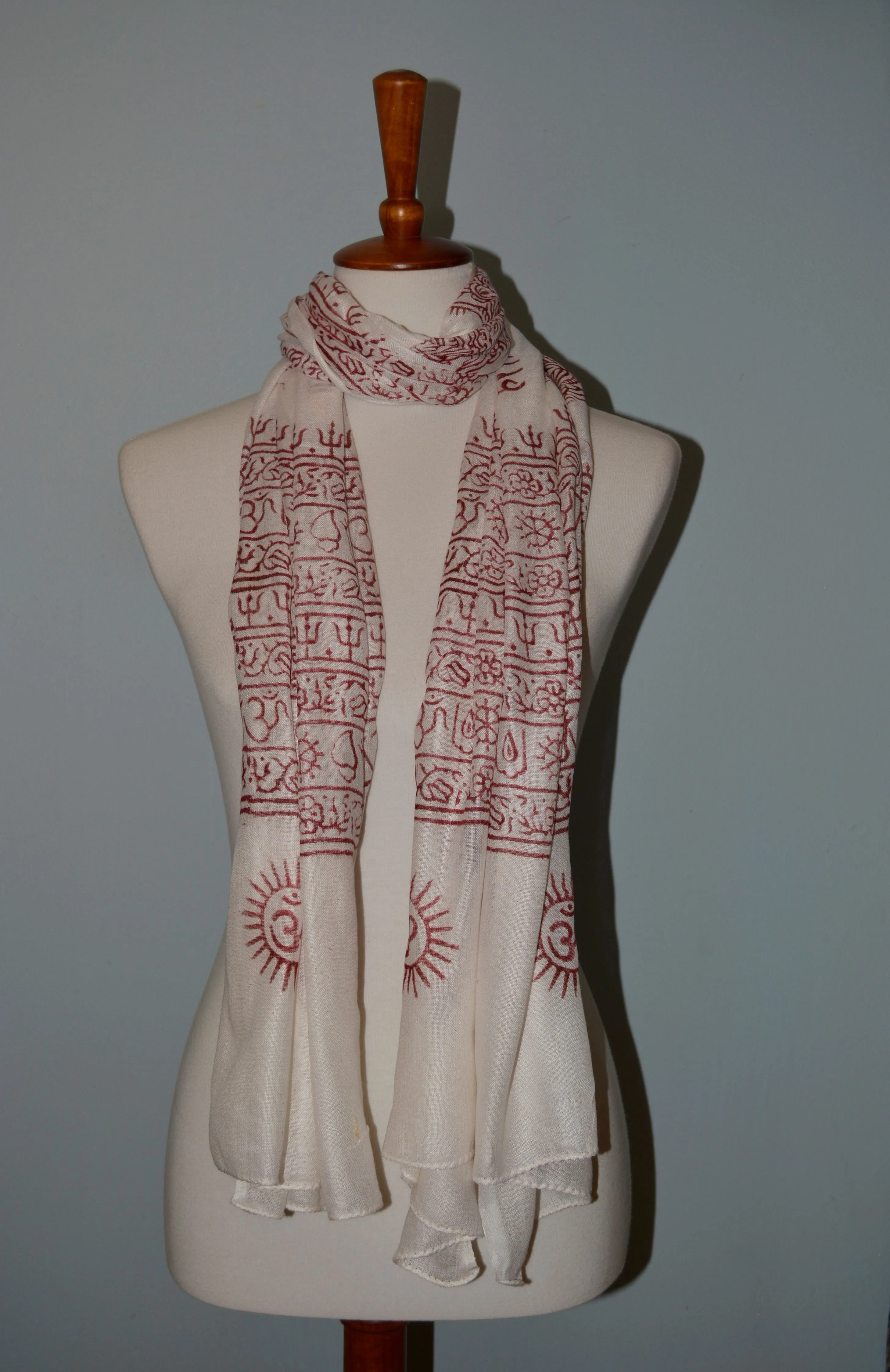 Great gift - OM Ganesha Mantra Meditation Prayer Shawl by OMSutra