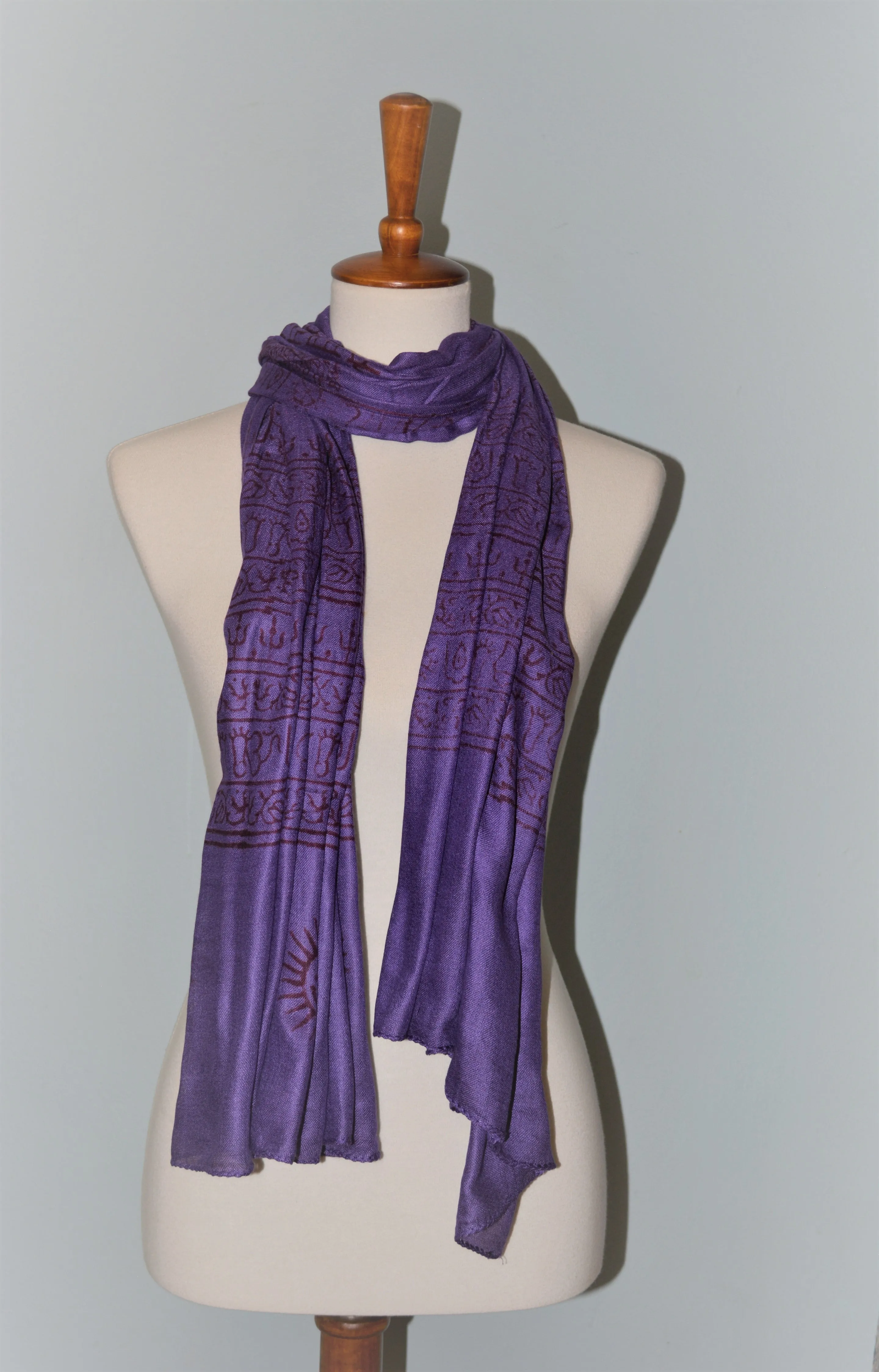 Great gift - OM Ganesha Mantra Meditation Prayer Shawl by OMSutra