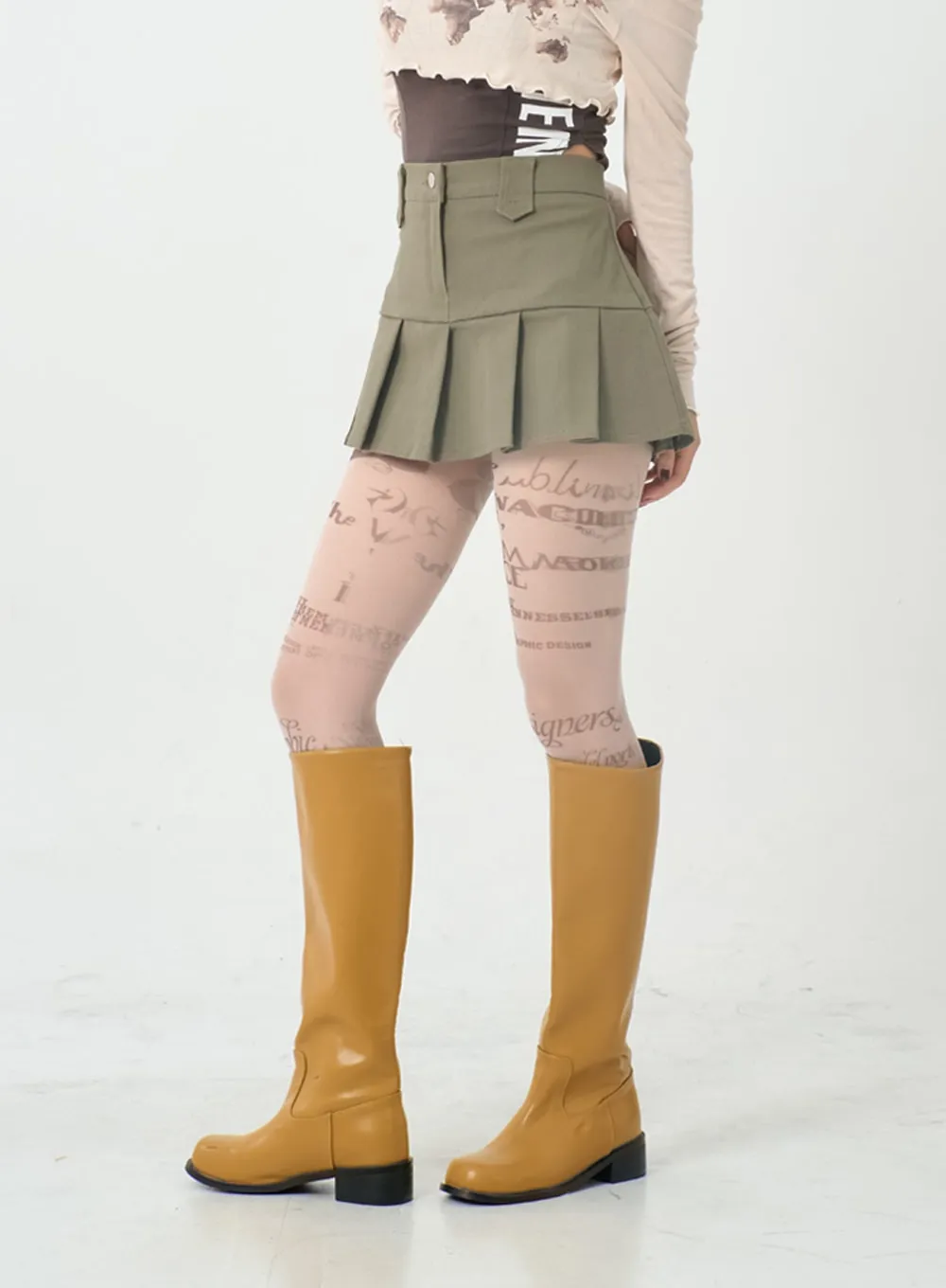 Semi Pleated Mini Skirt IO12