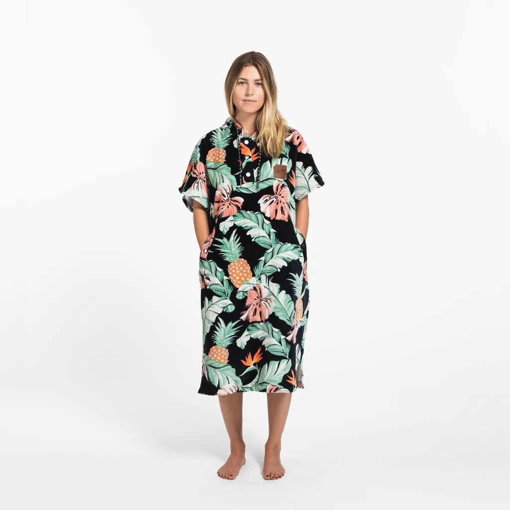 Slowtide Makai Changing Poncho-Black-SM/MD